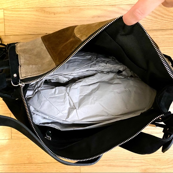 D2 - Italian Suede Brown & Black Fringed Handbag - Picture 3 of 5